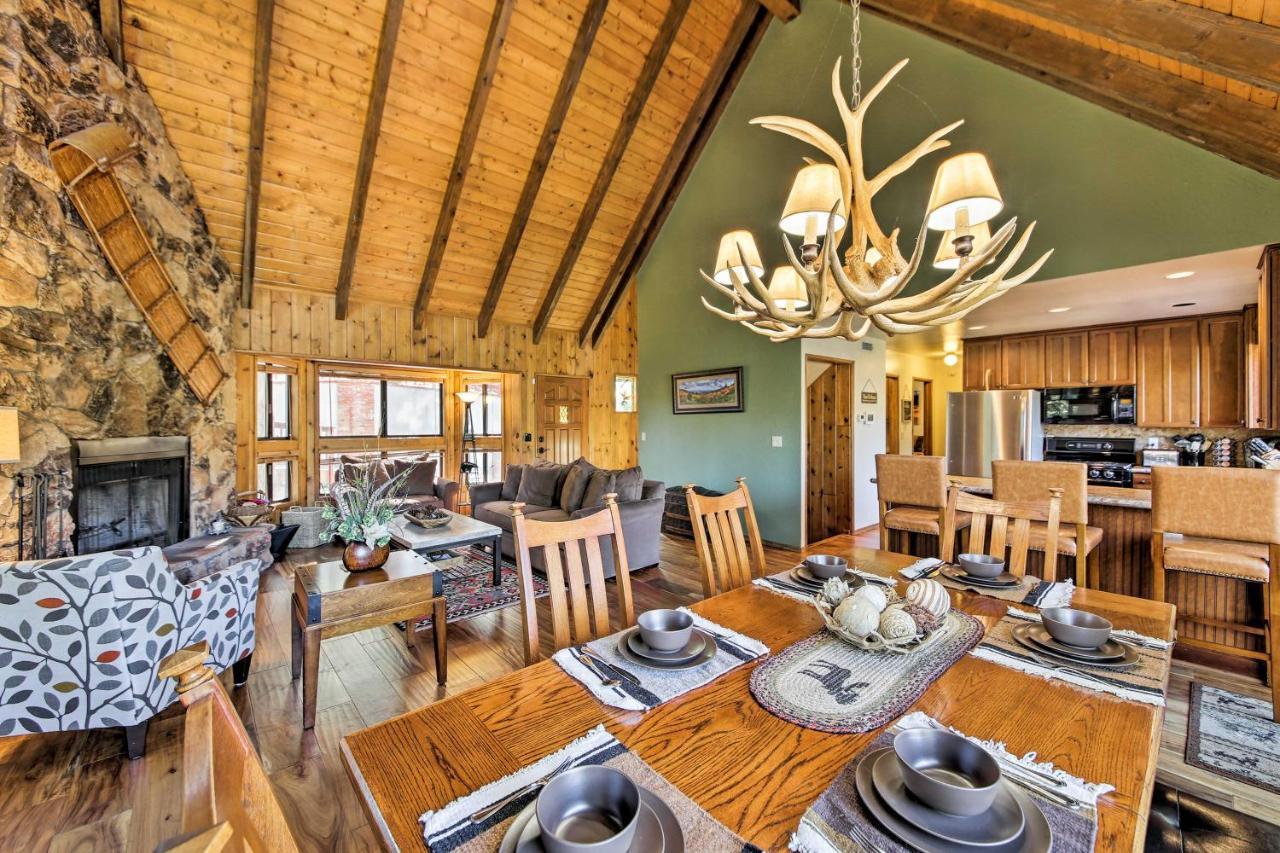 Spacious Lake Arrowhead Home With 2 Decks And Views Luaran gambar
