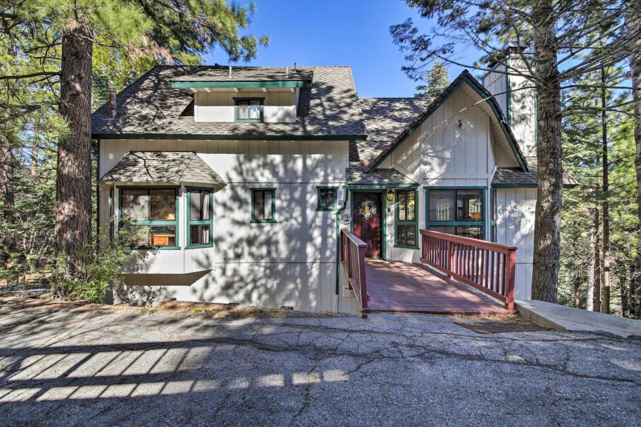 Spacious Lake Arrowhead Home With 2 Decks And Views Luaran gambar