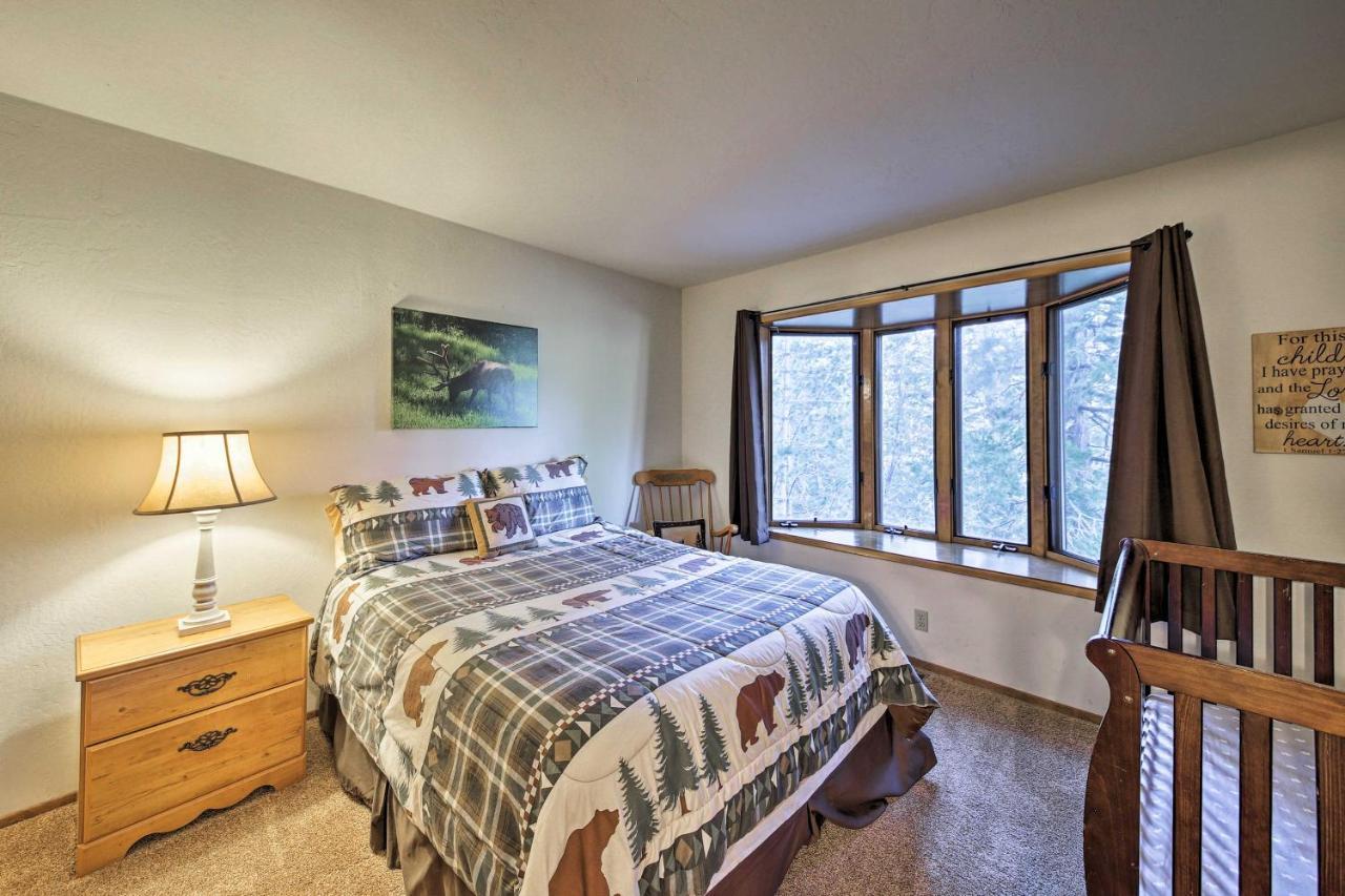 Spacious Lake Arrowhead Home With 2 Decks And Views Luaran gambar